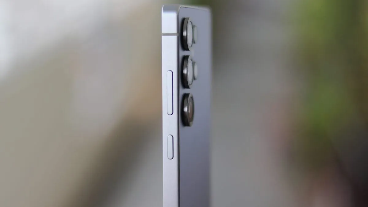 Galaxy S26 Ultra sẽ có thiết kế mỏng và nhẹ hơn model tiền nhiệm