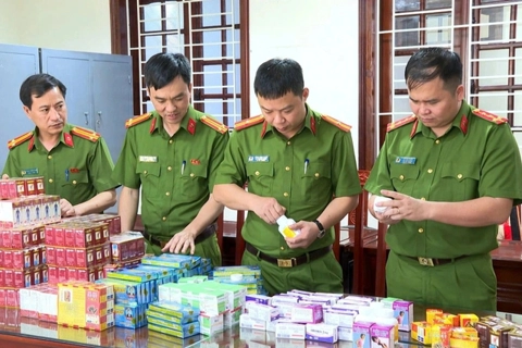Xử lý nghiêm hoạt động sản xuất, buôn bán thuốc chữa bệnh giả, sữa giả, thực phẩm bảo vệ sức khoẻ giả
