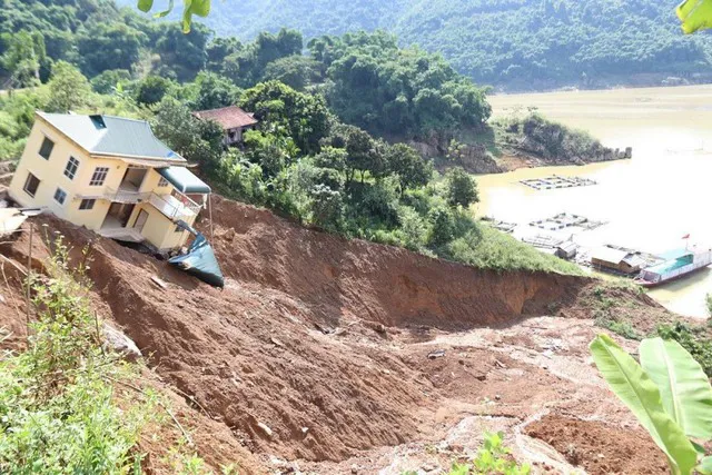 Tập trung ứng phó nguy cơ sạt lở đất, lũ quét, ngập lụt cục bộ ở Bắc Bộ