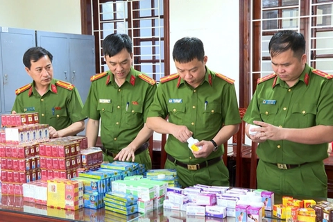 Kiên quyết quét sạch các tội phạm sản xuất, kinh doanh thuốc giả, thực phẩm giả