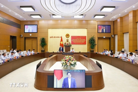 Tổ công tác Bộ Chính trị làm việc với Ban Thường vụ Đảng ủy Quốc hội, Chính phủ