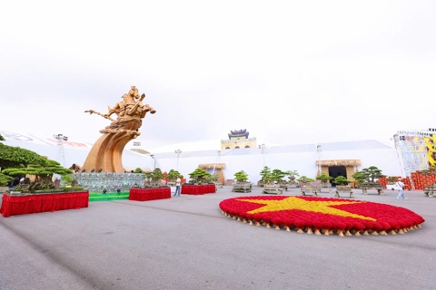Hàng triệu lượt du khách tham quan Không gian “Truyền thống và Sáng tạo Hà Nội 2025"