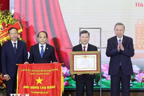 Tổng Bí thư Tô Lâm: Ngành Tòa án phải phấn đấu để mọi phán quyết đều thấu tình, đạt lý