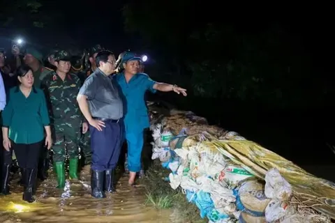 Thủ tướng yêu cầu phương án di dời 30.000 dân tại vùng ngập ngoại thành Hà Nội
