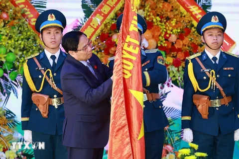Thủ tướng: Phòng không - Không quân Việt Nam đã ra quân là chiến thắng