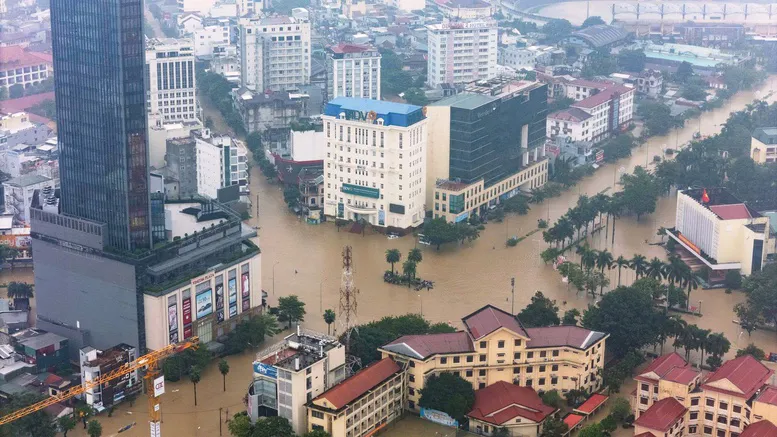 Bộ Chính trị chỉ đạo khắc phục hậu quả do bão số 12 và mưa, lũ sau bão gây ra