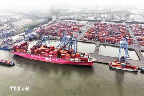 Khai phóng tư duy tạo động lực tăng trưởng