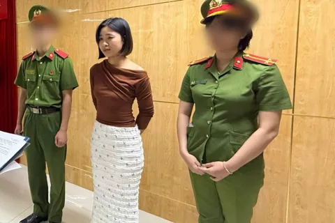 Bắt “hotgirl” lừa đảo mua bán đất