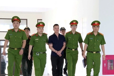 Âm mưu 'chạy án' cho phạm nhân chung thân của trùm giang hồ Vi 'ngộ'