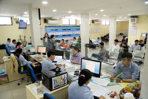 Quy định về ký hợp đồng lao động với công chức