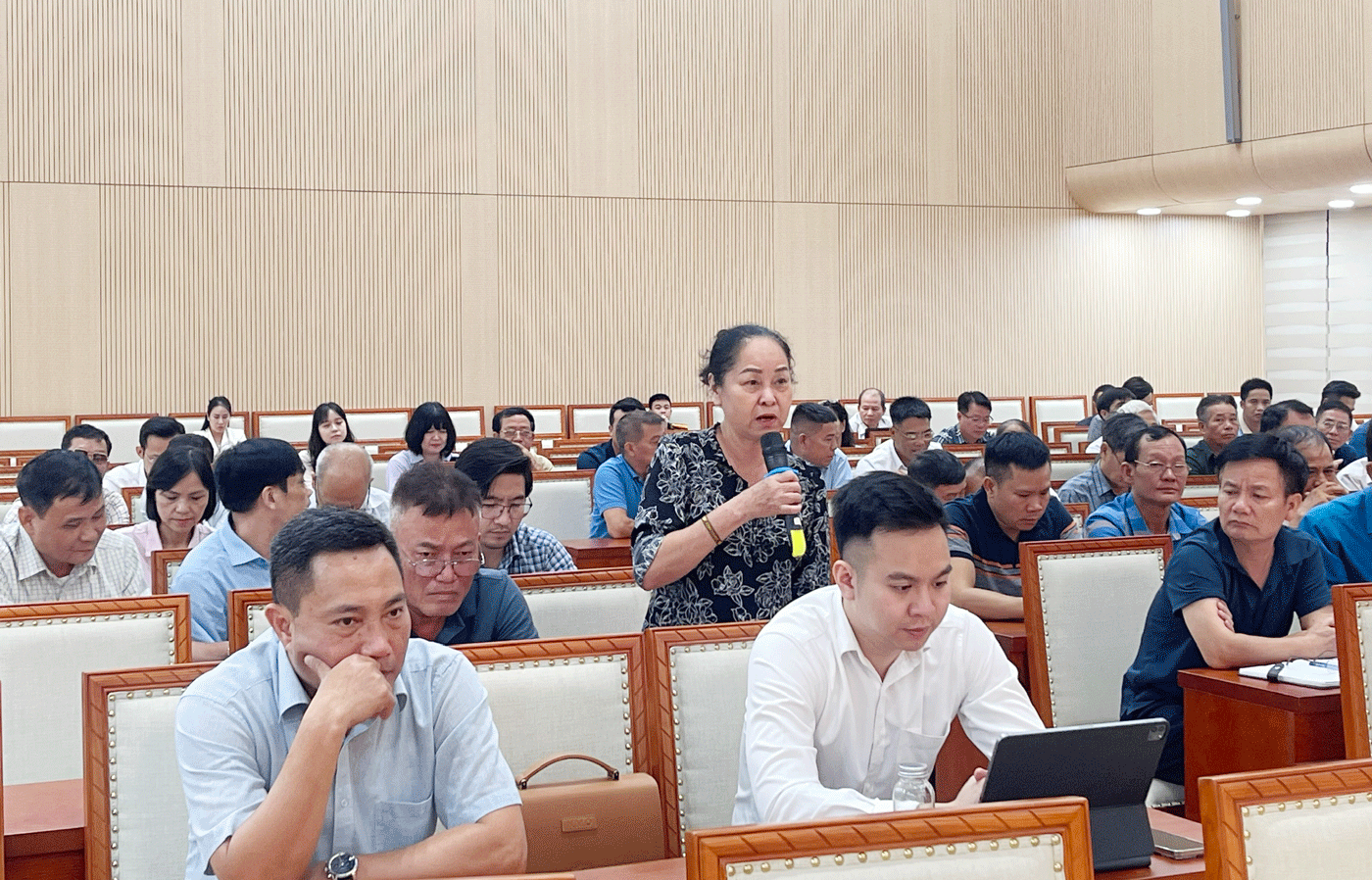 Cử tri kiến nghị với HĐND TP nhiều nội dung về giao thông, đô thị, đất đai
