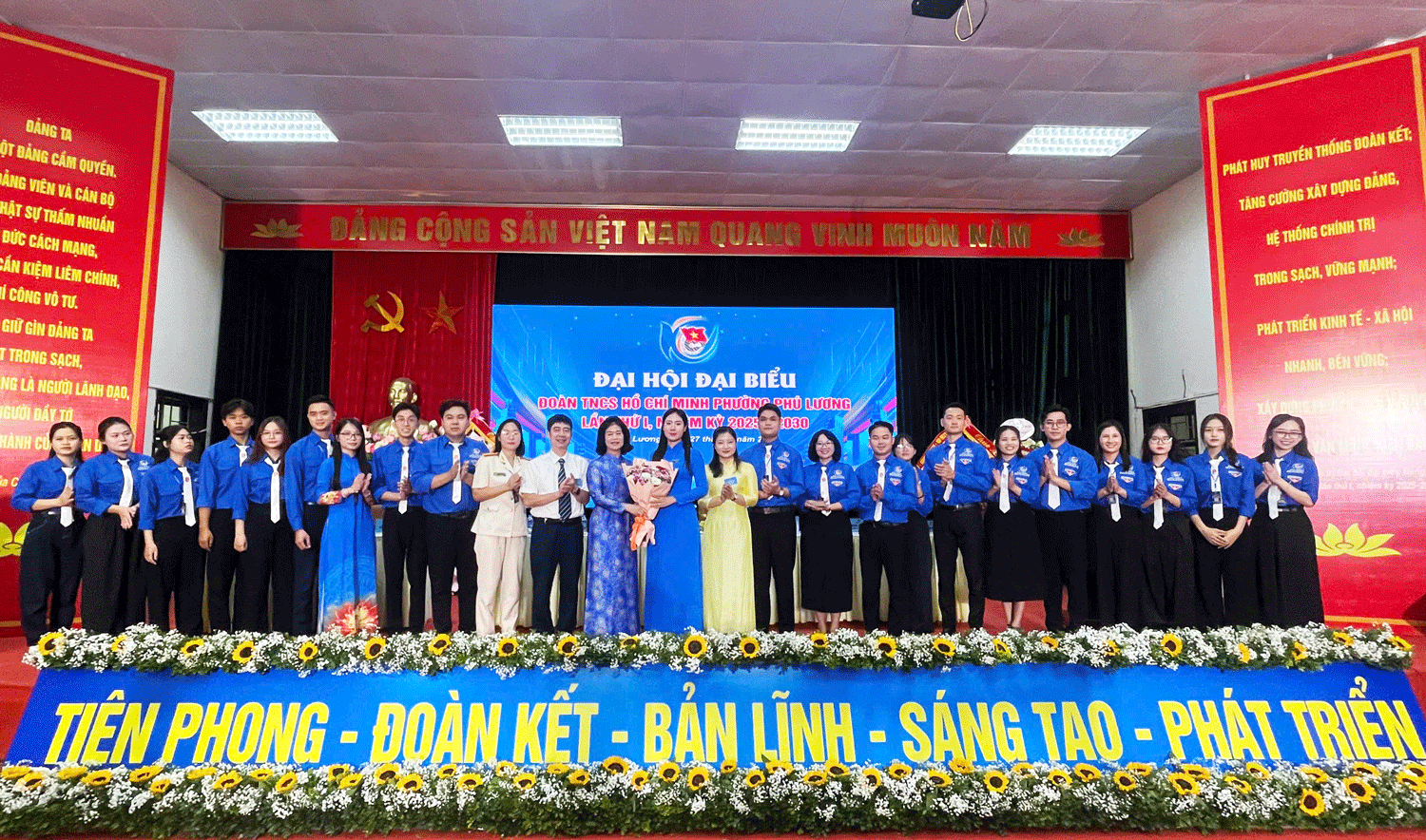 Thanh niên Phú Lương xung kích, đi đầu trong hội nhập và chuyển đổi số