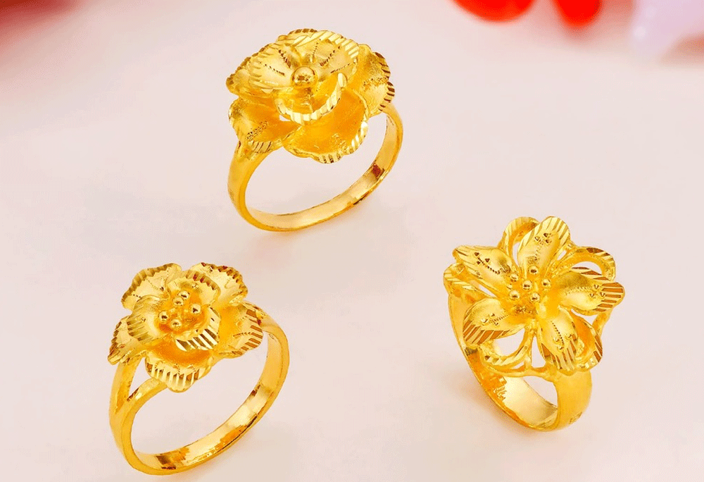 Giá vàng hôm nay 4/7: thế giới lao dốc, SJC và nhẫn tăng mạnh