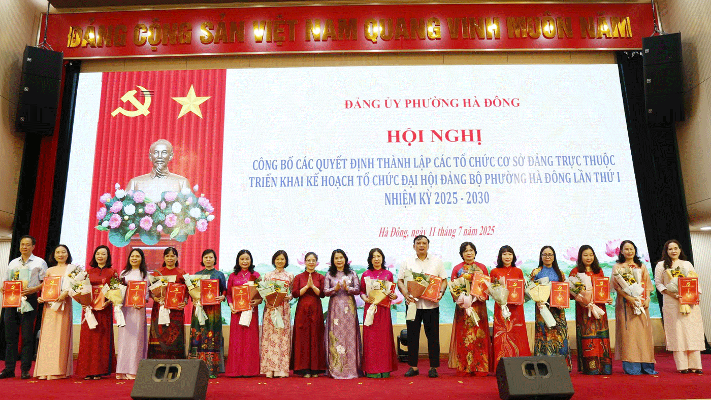 Đảng bộ phường Hà Đông thành lập tổ chức cơ sở đảng và chuẩn bị Đại hội Đảng bộ lần thứ Nhất