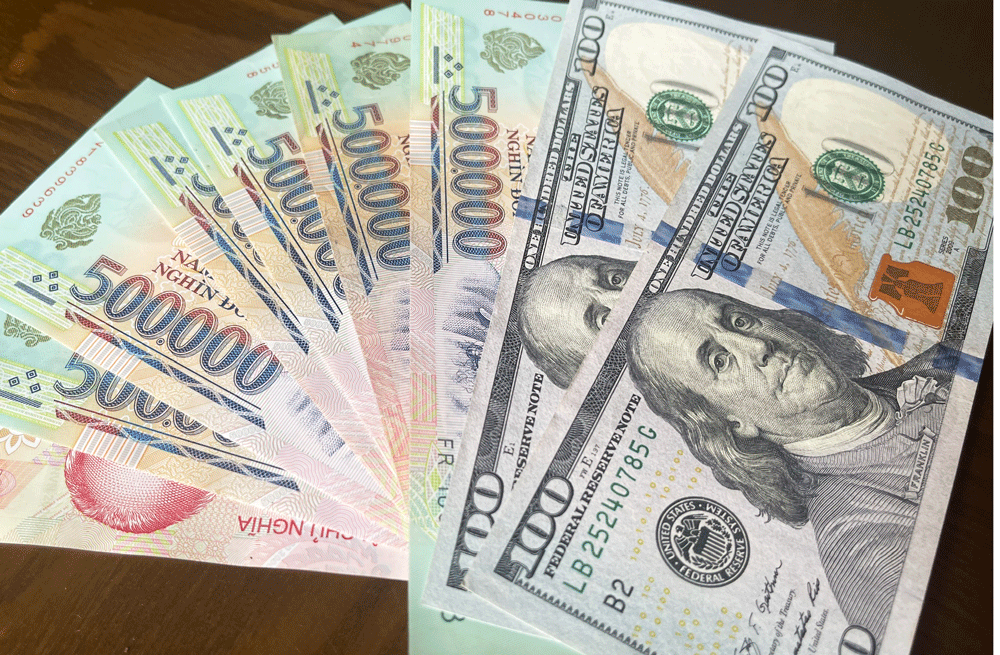 Tỷ giá USD hôm nay 9/7: đồng USD bất ngờ giảm mạnh tại ngân hàng