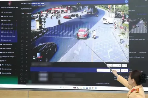 Hà Nội: hơn 1.800 camera AI chính thức hoạt động xử lý nghiêm vi phạm giao thông