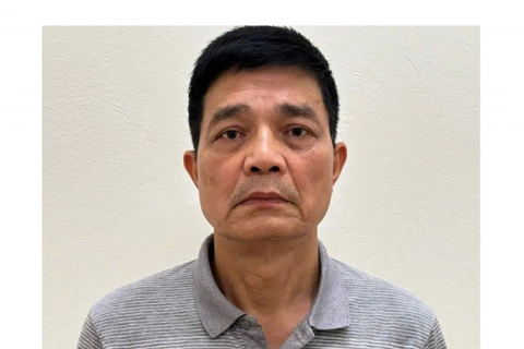 Bắt tạm giam nguyên Cục trưởng An toàn thực phẩm Nguyễn Thanh Phong
