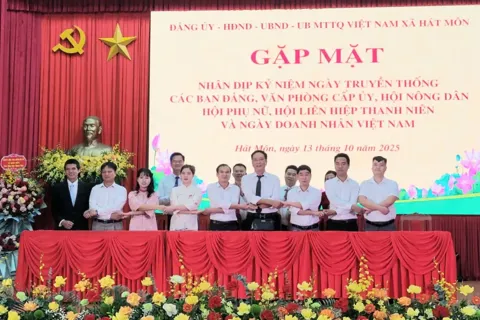 Xã Hát Môn phát động phong trào thi đua cao điểm với 5 nhiệm vụ trọng tâm