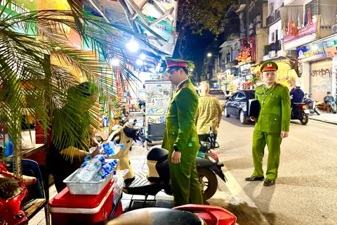 Công an Hà Nội quyết tâm xây dựng phường kiểu mẫu về trật tự đô thị