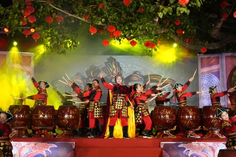 Phú Lương rộn ràng Liên hoan Trống hội Thăng Long lần thứ I