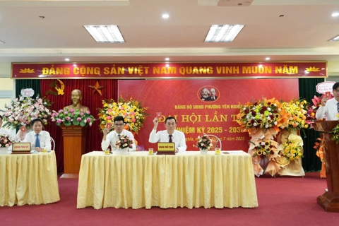 Đại hội Đảng bộ UBND phường Yên Nghĩa lần thứ nhất thành công tốt đẹp