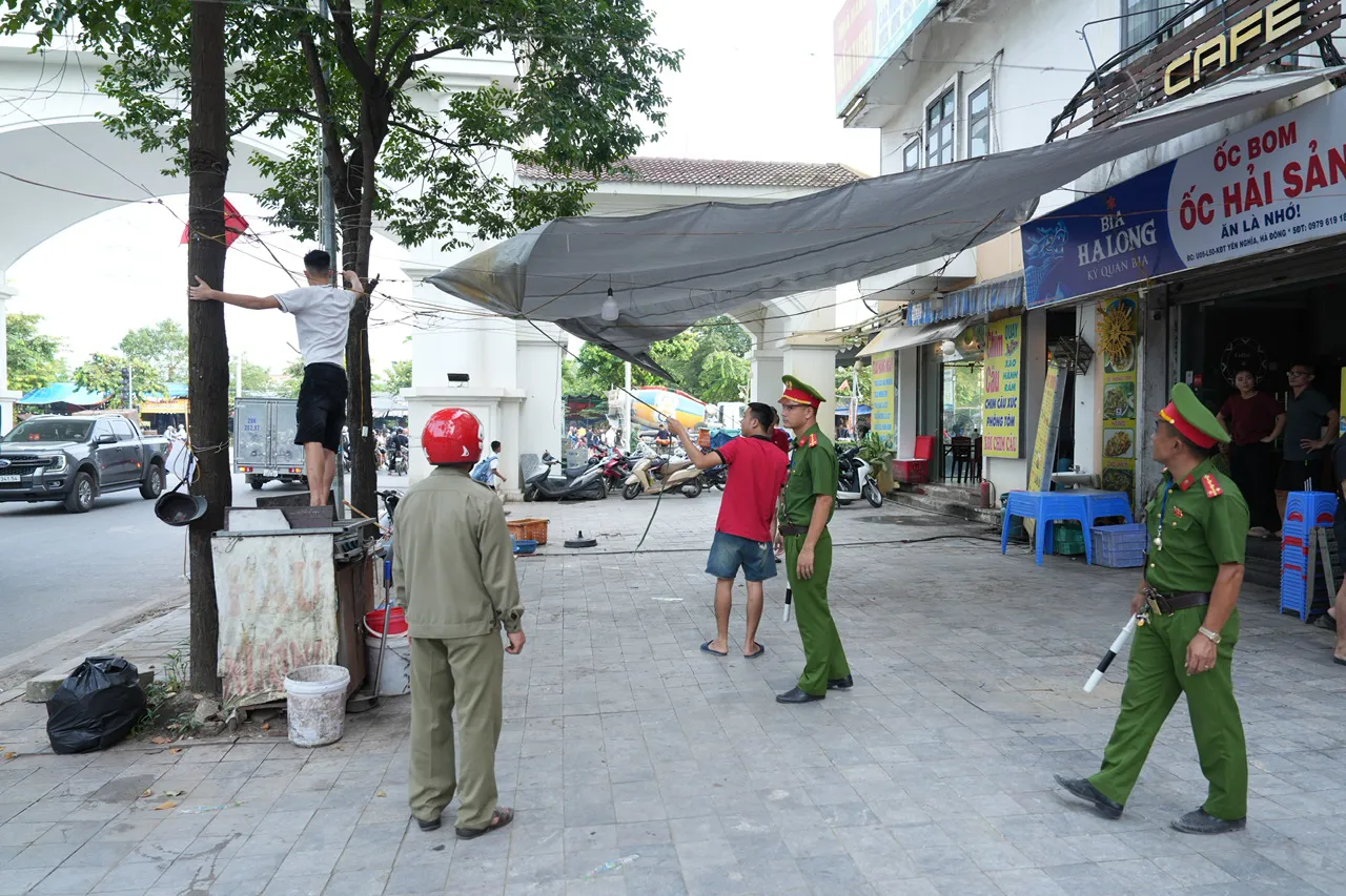 Quyết tâm tạo chuyển biến rõ nét trong công tác quản lý trật tự đô thị
