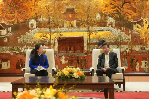 Hà Nội hoan nghênh áp dụng công nghệ quản lý vận hành số hóa quốc tế vào đường sắt đô thị