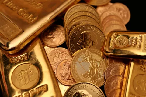 Chuyên gia quốc tế: giá vàng đầu năm 2026 nhích dần đến đỉnh mới