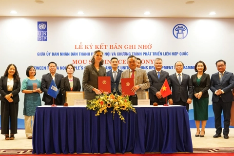 Hà Nội và UNDP triển khai 6 lĩnh vực hợp tác vì một đô thị xanh và thông minh
