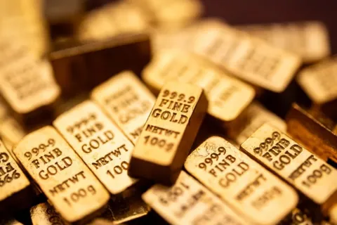 Vàng vượt ngưỡng 4.000 USD/ounce, chuyên gia quốc tế nói gì?