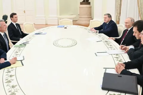 Nga cảnh báo "rắn" khi châu Âu muốn dùng tài sản đóng băng hỗ trợ Ukraine