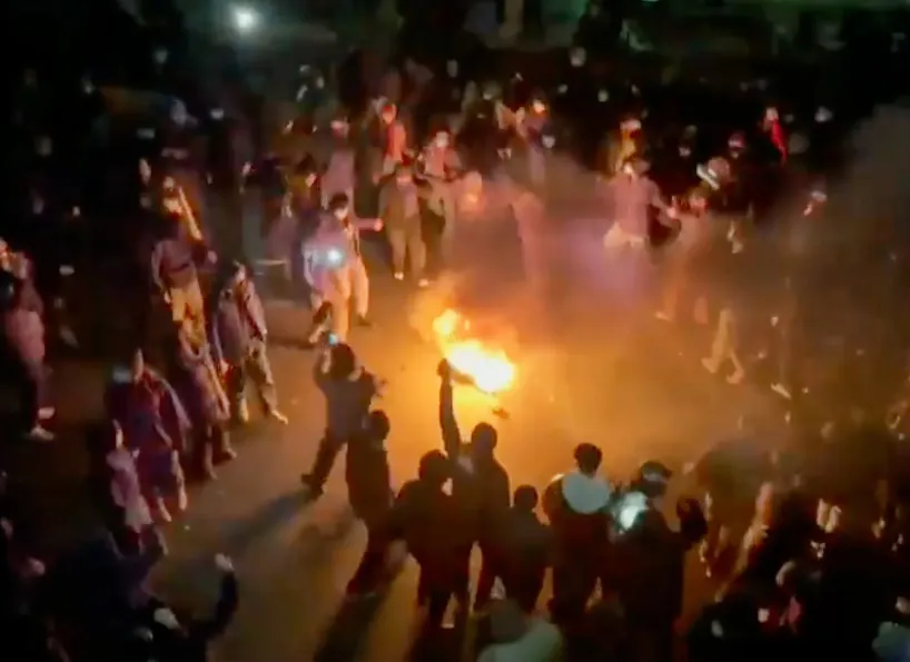 Ông Trump khẳng định Iran mấp mé "lằn ranh đỏ" 
