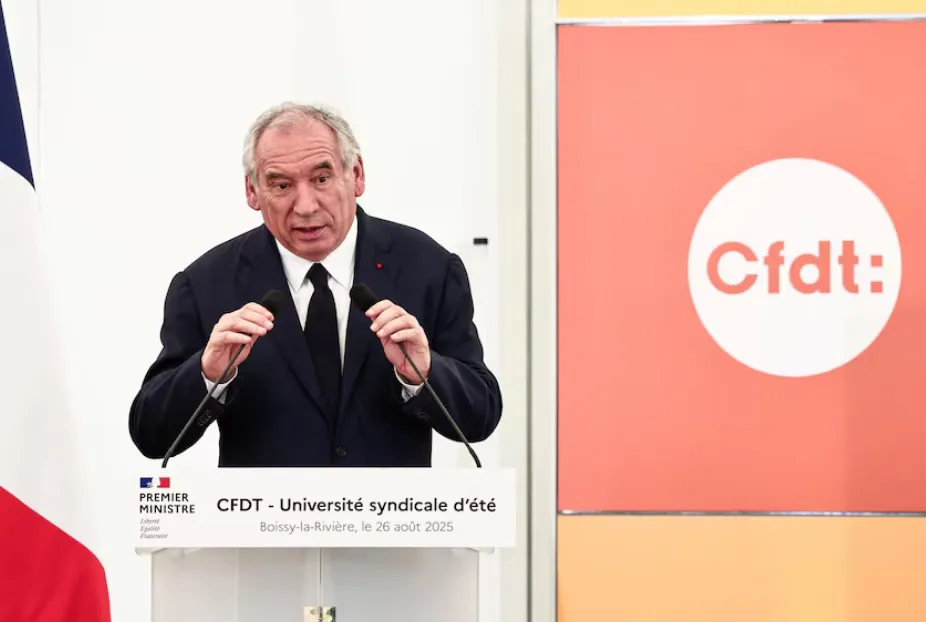 Thủ tướng Pháp đưa ngân sách 2026 ra bỏ phiếu tín nhiệm, chính trường đối mặt bất ổn