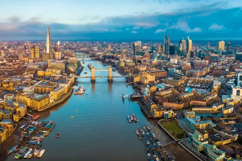 Những dòng sông hồi sinh: khi hạ tầng bền vững hồi sinh các đô thị
