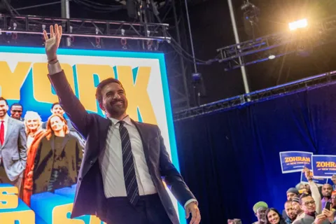 Thị trưởng 34 tuổi của New York và hàng loạt việc "đầu tiên"