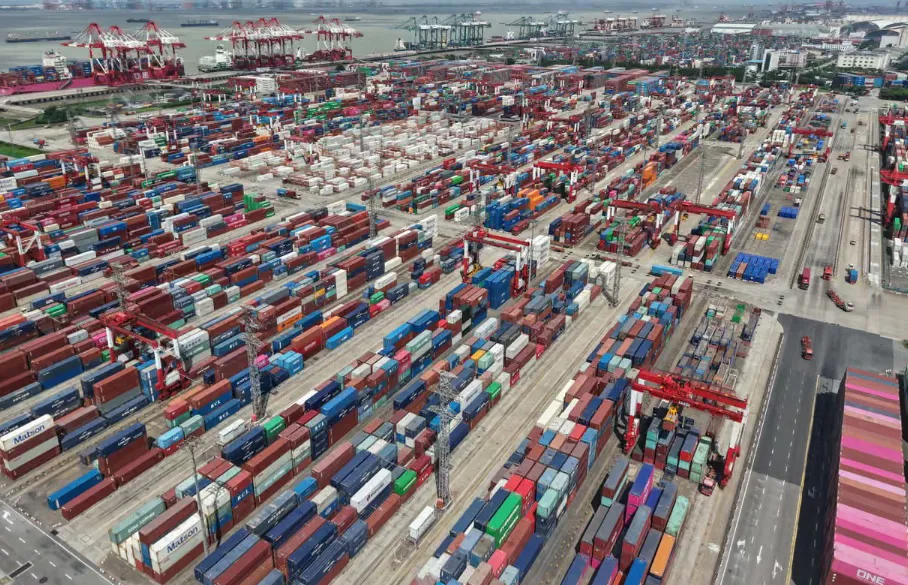 Thượng viện Mỹ có động thái mới với "đòn thuế" của ông Donald Trump