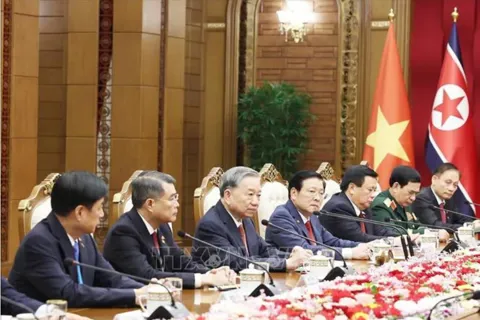 Việt Nam sẵn sàng cùng Triều Tiên chia sẻ kinh nghiệm về đổi mới kinh tế
