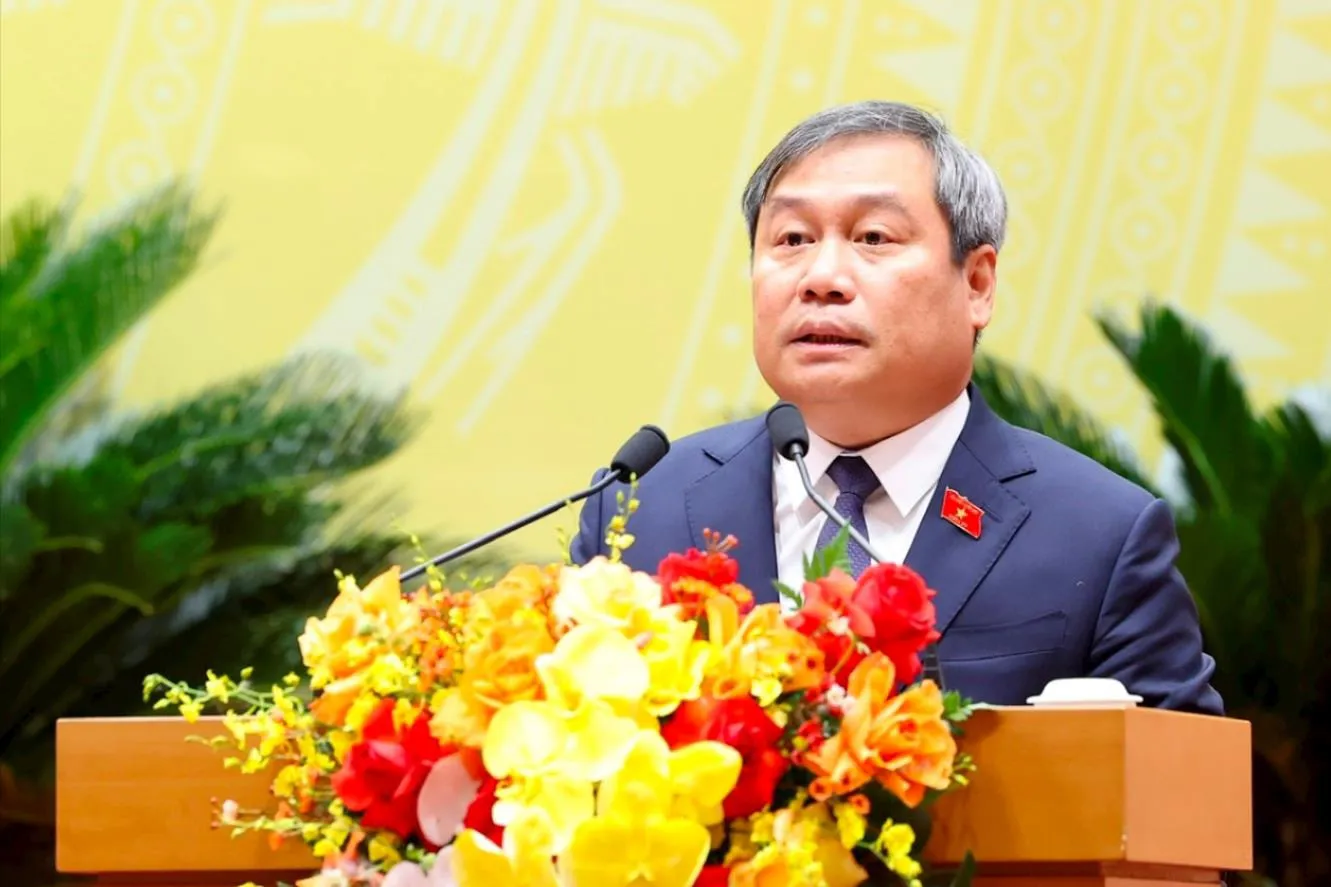 Phê chuẩn kết quả bầu, miễn nhiệm chức vụ Chủ tịch UBND thành phố Hà Nội