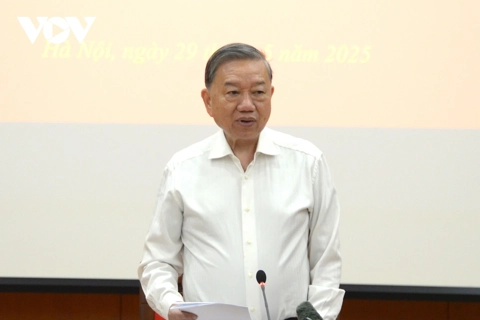 Tổng Bí thư chủ trì phiên họp về phát triển khoa học, công nghệ và chuyển đổi số