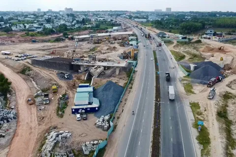 Tập trung hoàn thành Dự án đường Vành đai 3 TP Hồ Chí Minh đúng tiến độ