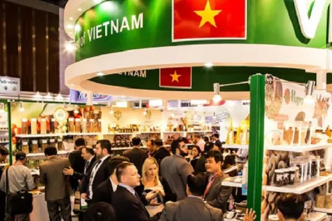 Thủ tướng chỉ thị các nhiệm vụ, giải pháp trọng tâm thúc đẩy xuất khẩu, phát triển thị trường ngoài nước
