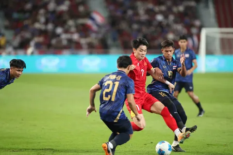 TRỰC TIẾP U22 Việt Nam 0 - 2 U22 Thái Lan: Thái Lan nhân đôi cách biệt