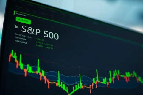 Phố Wall dè chừng trước cuộc họp Fed, chỉ số S&P 500 đi ngang
