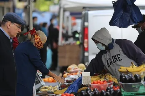 Lạm phát tại Anh giảm mạnh nhất gần 1 năm