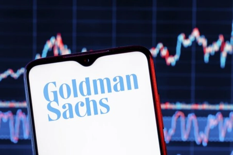 Chứng khoán Mỹ phá đỉnh khi ông Trump phủ nhận kế hoạch sa thải Chủ tịch Fed