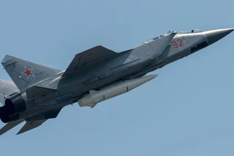 Nga phản pháo cáo buộc Kharkov, phủ nhận tin dinh thự ông Putin bị tập kích