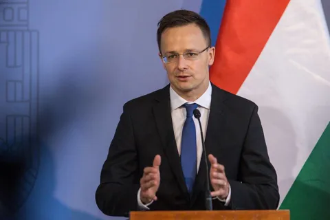 Nga - Hungary phản pháo tin đồn hoãn thượng đỉnh Trump - Putin tại Budapest
