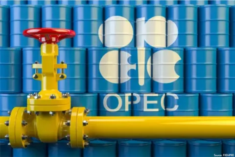 Dầu Nga chờ được gỡ trừng phạt, OPEC+ đứng trước bài toán khó
