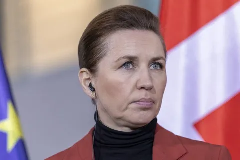 Phản ứng bất ngờ của Đan Mạch sau khi ông Trump “quay xe” về Greenland