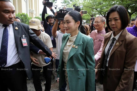 Tòa án Thái Lan đình chỉ chức vụ của Thủ tướng Paetongtarn Shinawatra
